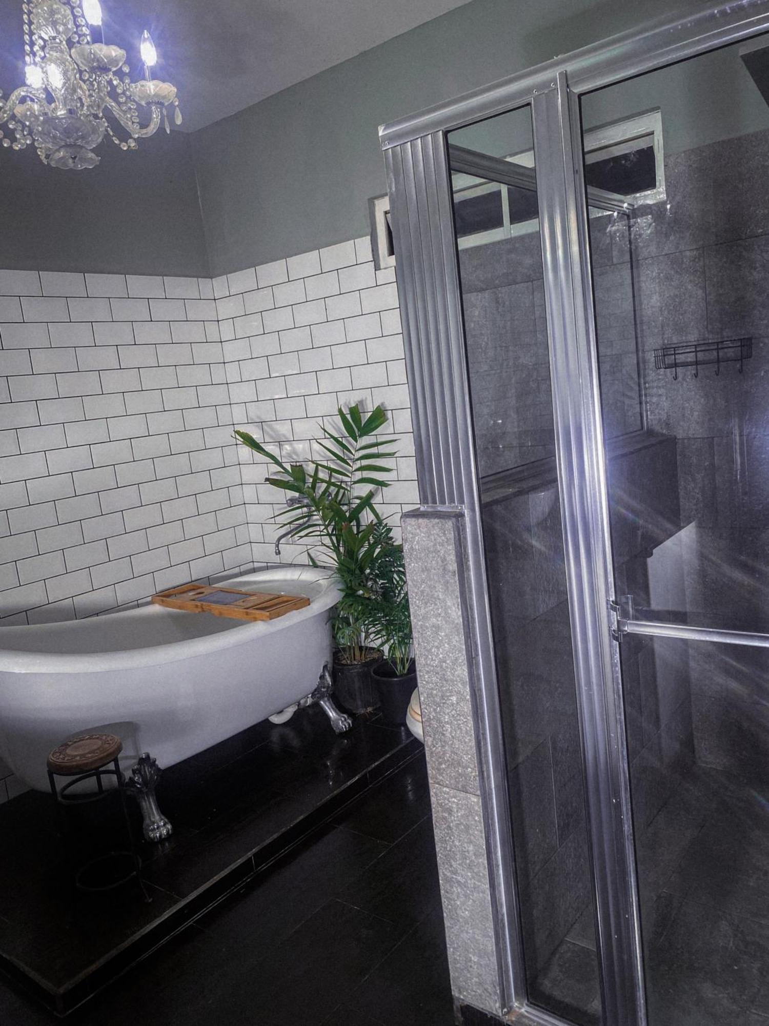 House Of Zen Hotell Santa Cruz Exteriör bild